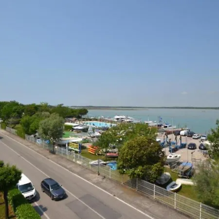 Апартаменти Enjoy The Serenity On Our Beautiful Terrace - Beahost Бібіоне