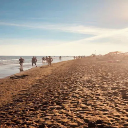 Enjoy The Serenity On Our Beautiful Terrace - Beahost *