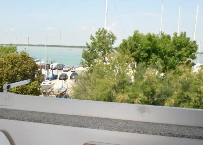 Enjoy The Serenity On Our Beautiful Terrace - Beahost * Bibione